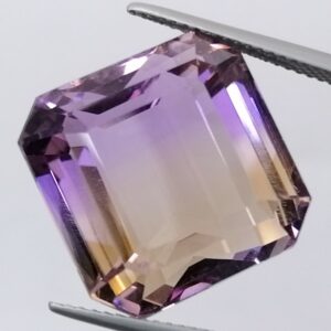 Ametrino 31,16ct Violeta, Amarillo