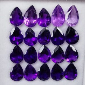 20 Amatistas 12,32 ct Púrpura