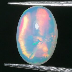 Ópalo Noble 2,77ct Juego de Colores