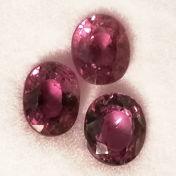 3 Granates 2,54 ct Verdes - Imagen 8