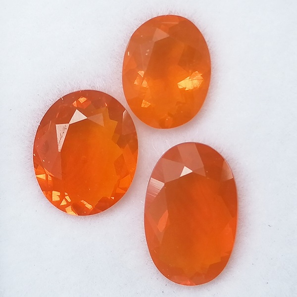 3 Ópalos de furgo 2,76 ct