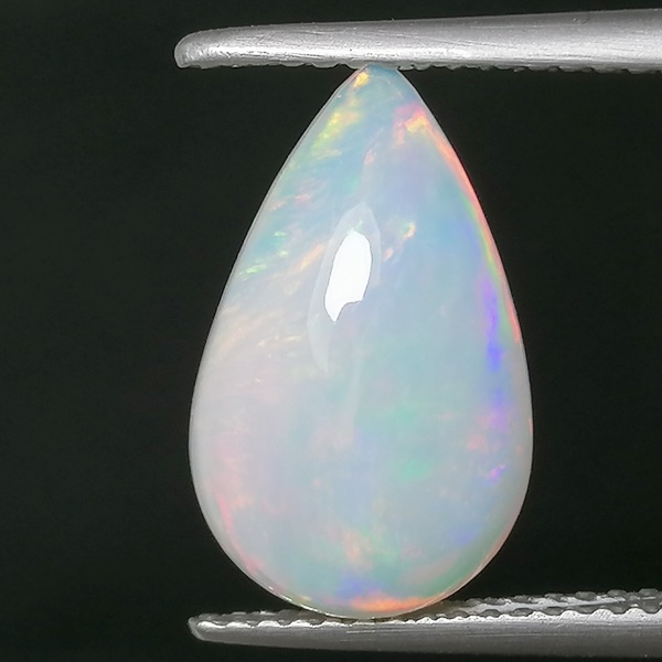 Ópalo Noble 2,84ct Juego de Colores