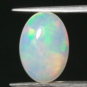 Ópalo Noble 1,96ct Juego de Colores