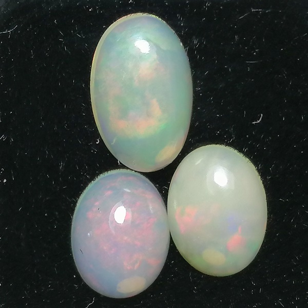 Ópalo Noble 2,76ct Juego de Colores - Imagen 3