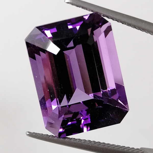 Amatista púrpura 17,48ct