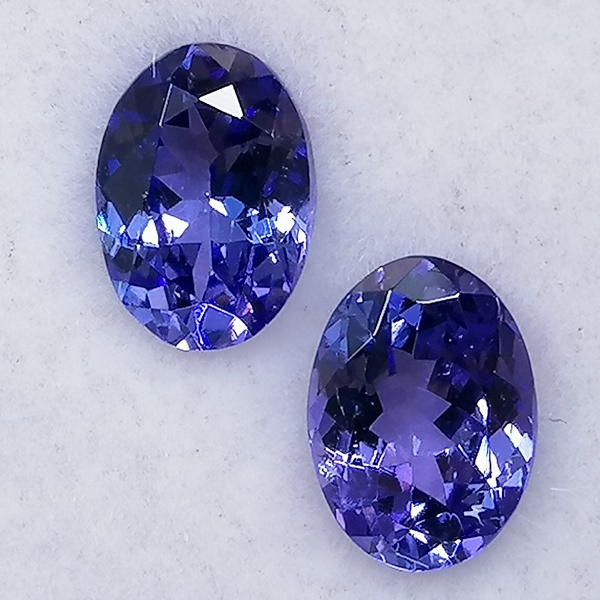 2 Tanzanitas 2,05 ct Violeta/Azulado - Imagen 12