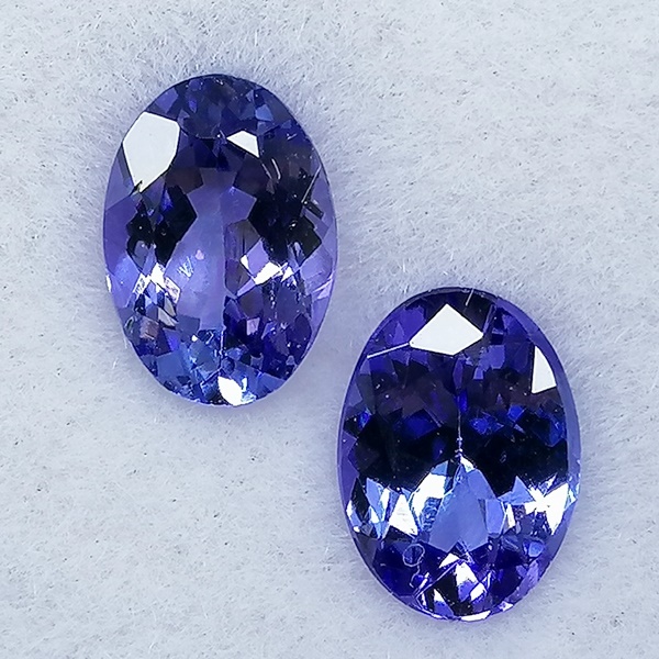 2 Tanzanitas 2,06 ct Violeta/Azulado - Imagen 2