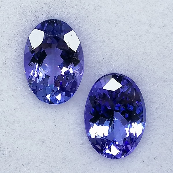 2 Tanzanitas 2,06 ct Violeta/Azulado - Imagen 6