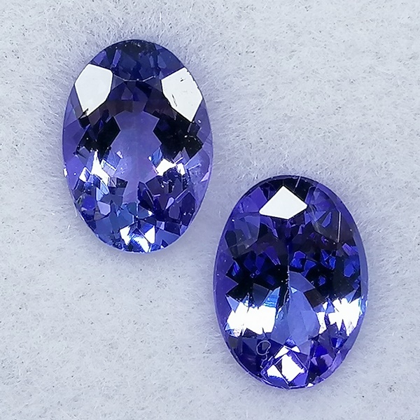 2 Tanzanitas 2,06 ct Violeta/Azulado - Imagen 11