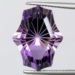 Amatista Talla Fantasía - 13,77 ct - Certificado IGE
